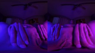 Video Isabelle Reese  Girl From The Future 1080p FullHD-0