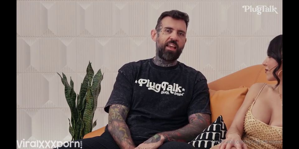 Lena The Plug Lillian Phillips Tease Their PlugTalk Secrets In  Video Lena The Plug, Lillian Phillips, PlugTalk Anal