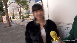 Reducing Mosaic 200GANA-3232 マジ軟派、初撮。 2186 「ちょっとだけMです…」と自分の性を否定するエキゾチッククールドM美女と豪快SEX！！美容家美容師という、美しさの化身となった女のふしだらな姿をご覧あれ！！セクシーなデカ尻に顔を埋め、デカ尻肉が滴り落ちる愛液を啜りながらの貪りクンニ！！フェミニンで扇情敵なケツにちんぽを突き刺し、尻肉地震バックで大痙攣絶頂！！-1