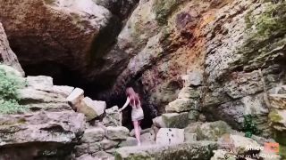 Allice LeoJ’explore la nature avec vous en vidéo Et on BAISE en PUBLIC dans UNE GROTTE! - ALLICE STORIE’s Ep 2-4