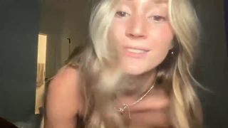 Sizzling Solo Show: Amberdunns Webcam Erotic Tease-7