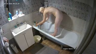 Voyeu - House - Lois And March Showering 25 07 2024 720P - Amateur-2