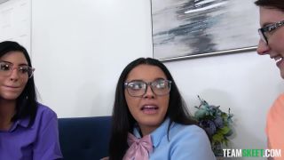 Jasmine Vega, Ella Cruz, Bess Breast - Nerds No More Full HD 1080p - Teamskeetclassics-1