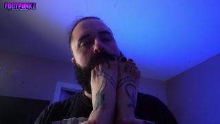 free porn clip 8 SkullCandyBri’s Feet Tickled & Worshiped on hardcore porn classic hardcore porn-6