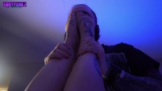 free porn clip 8 SkullCandyBri’s Feet Tickled & Worshiped on hardcore porn classic hardcore porn-9