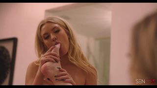 Hot &amp; Horny College Roommates Amber &amp; Jazlyn Fuck In Daddy'S House.-9