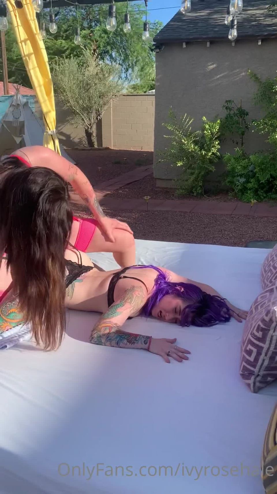Ivyrosehale - catch us outside nikkistaarz underwater shoot coming soon 21-07-2022