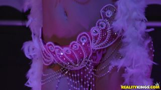 Brooke Beretta: Big Ass Burlesque 1080p FullHD-0