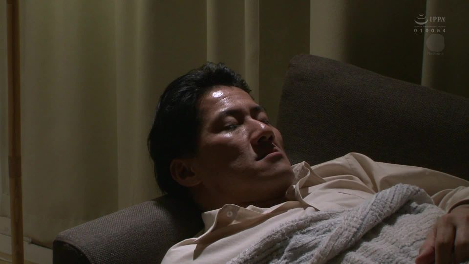 Tsuno Miho JUL-252 A Man Who Doesnt Want To Hold Me Is So Squid That He Wants To Die ... Miho Tono - Married Woman