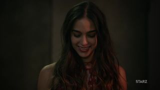 Melissa Barrera, Mishel Prada, Tru Collins, etc - Vida s02e01 (2019) HD 1080p!!!-4