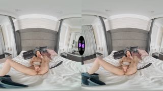 Watch me orgasm - Oculus 7K - Fingering-9