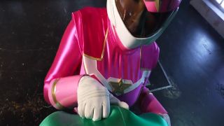 [SuperMisses.com] SPSD-59 Curvy female executive hero pet Velmaria-006-2