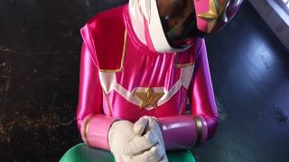 [SuperMisses.com] SPSD-59 Curvy female executive hero pet Velmaria-006-3