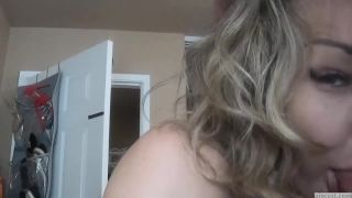 Stuck athletic Mom Gets A Mothers Day Surprise Fom Son - Mrs Nelson HD avi - Teen-9
