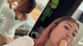 online clip 1 Lola Tessa – Mirror Selfie Cum - squirting - toys stoya femdom-3