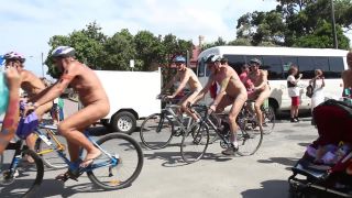 World_ Naked_ Bike_ Ride_ 2015 - public - public -8