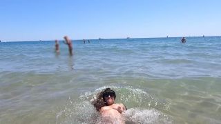 Marina Luca aka FrenchSlut 7 months Bukkake On The Beach ...-8