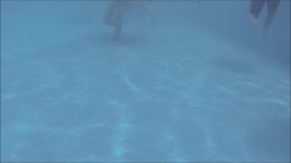   Voyeur Under the water in the swimming pool – pcolle YMUW-1008 (MP4, FullHD, 1920×1080) on voyeur , voyeur on voyeur