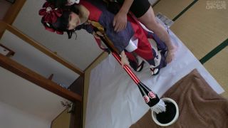 [supermisses.com] 「もうほんとやだ…コスチューム用の布を買いに行くと店員さんが私を見てヒソヒソ話してるんです…薄々正体がバレてるみたいで恥ずかしい…」体長146cmクソ雑魚メスガキレイヤーと孕ませ中出し子作りセックス | giga heroine, superheroines porn, superheroine, wonder woman-3