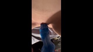  Dildo Plays With Juicy Pussy-9