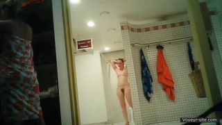 Shower_bathroom_667-8