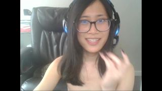 porn clip 32  Shemale Webcams Video for May 3, 2020 – 17, webcam on webcam-9