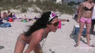 free online video 31 Wild and Risky Public Flashing | fetish | femdom porn itching fetish-6