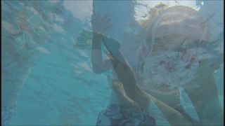 Voyeur - Underwater swimsuit tracking - YMUW-1075 on voyeur -9