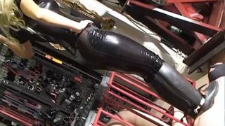 Cant' breathe, carpet.-3