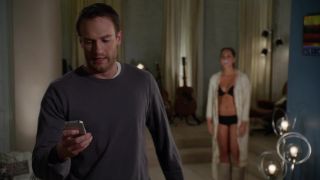 Olivia Munn – Freeloaders (2011) HD 720p - [Celebrity porn]-9