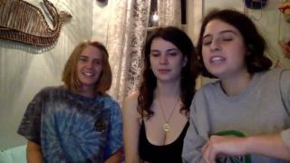 tittiesssssssss_10122019_0850_couple_chaturbate-3