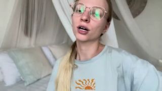 Solo Female    Mommy Calls You a Good Boy  ASMR   .mp4-8