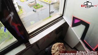 Schlanke Willige Tätowierte Milf Mit Kurzen Haaren.-5