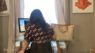 Bea York - Taboo Roleplay and Finding Porn on Step - Son's Computer (Toys)-2