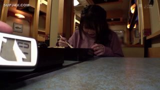 Reducing Mosaic KMHR-063 ふわカワボインちゃんが赤面絶頂！声の出せない状況で羞恥 興奮 青姦SEX！スリルだらけの露出温泉旅行 森本つぐみ-3