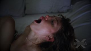 Video Bridgette B, Ivy Wolfe: Honeymoon pt 1 1080p FullHD-5