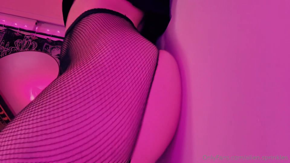 6208 Alien Sprinkles -  Onlyfans 13