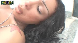 Online shemale video Dominique Ferraz Is Gorgeous-4