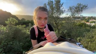 LIs Evans - WTF PASSERERS CAUGHT US AND COME TO US DURING BLOWJOB 1080P - Amateur-7