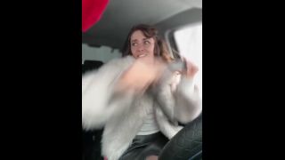 Blowjob porn Buxom Bella Buxom Bella - Package Delivery-0