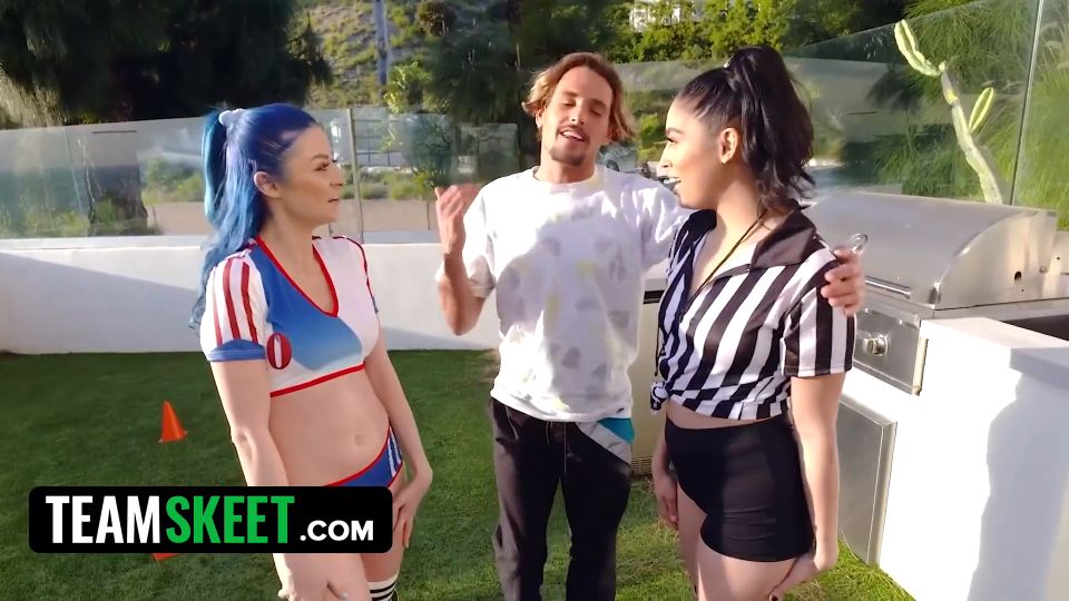 6254 Jewelz Blu Is A Naughty Group Sex Loving Teen With A Cut...