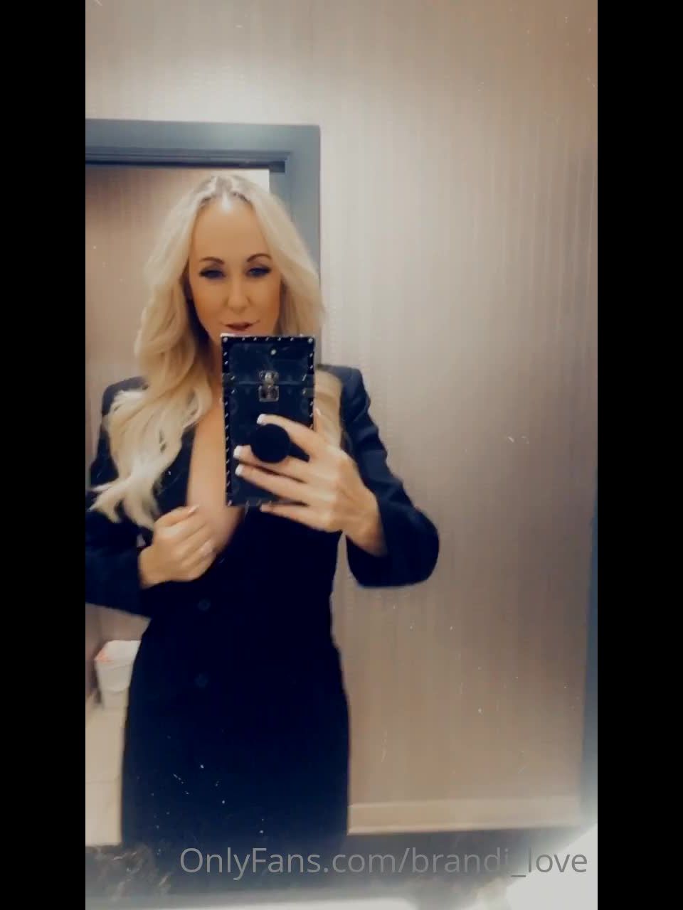 Brandi Love () Brandilove - wanna have some fun cum spoil me in the dms and maybe ill let you know whats 07-07-2021