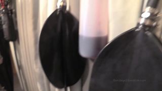 Creature Comforts Quick View Porn - New Sex Videos Online-5