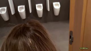 [K2S.CLUB] DedeDeville - Sehr riskanter sex mit meiner heißen stiefmutter in der männertoilet... - HD 720P-5