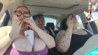 Drive Thru Run- 3 Fatties Eating in the BBW!-5