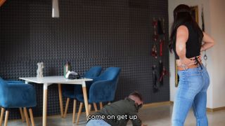 [K2S.CLUB] Athleteballbusting - First Time Ballbusting English Subtitles - 4K 2160P-5