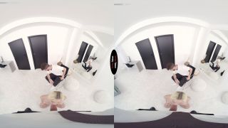 Vivian Lola - Boyfriend Is Just A Guest Download New Porn...-2