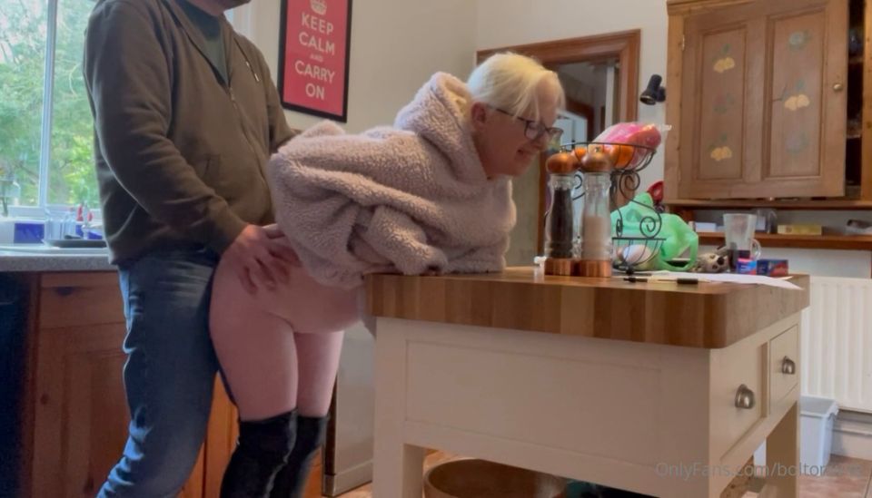 Boltonwife March 2025 29 Onlyfans (Amateur porn)
