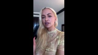 Femdom porn Lindsey Pelas Exposes Huge Tits In Livestream Lindsey Pelas-5