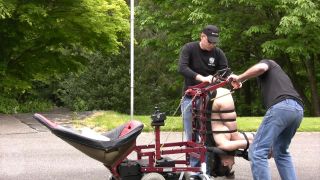 House of Gord15 05 22 Natalie Minx Meets The Quadrofuck (Installation)-6